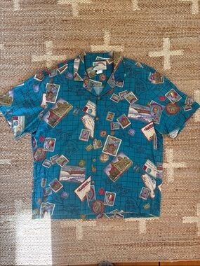 Vintage Hawaiian Short-Sleeve button down Shirt